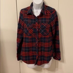 Comfy warm long sleeves button down shirt